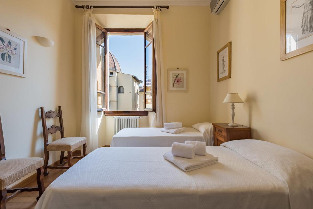 Charming 2Bed Apartment Overlooking Duomo - Hosted By Sweetstay Florencia Exterior foto