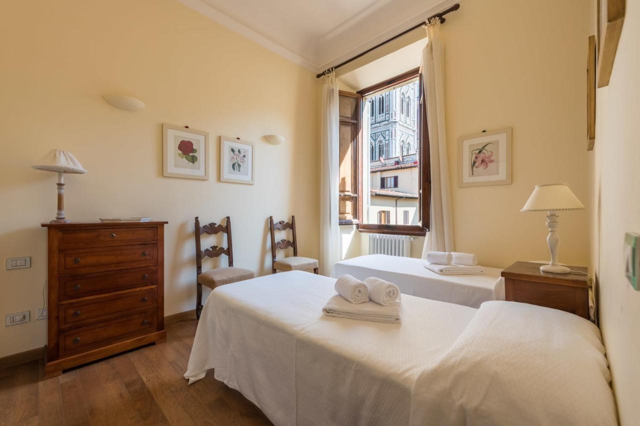 Charming 2Bed Apartment Overlooking Duomo - Hosted By Sweetstay Florencia Exterior foto